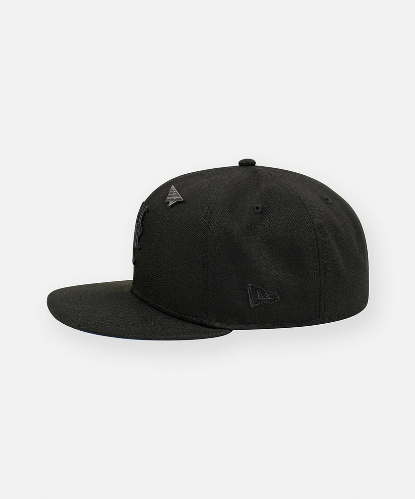 New York Mets x Paper Planes Blackout 59FIFTY Fitted Hat