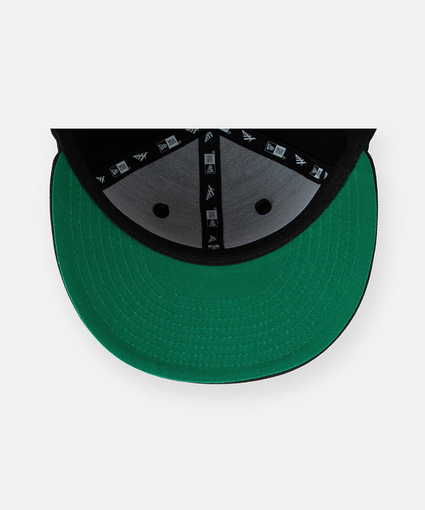 Dominicano Pride 9Fifty Snapback With Kelly Green Undervisor Crown